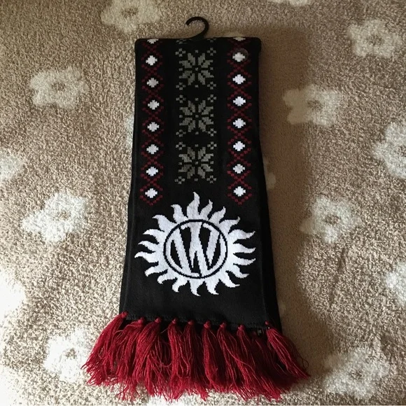 Hot Topic - Supernatural Winchester Brothers Fair Isle Knit Scarf (OS) NWT - Picture 3 of 10